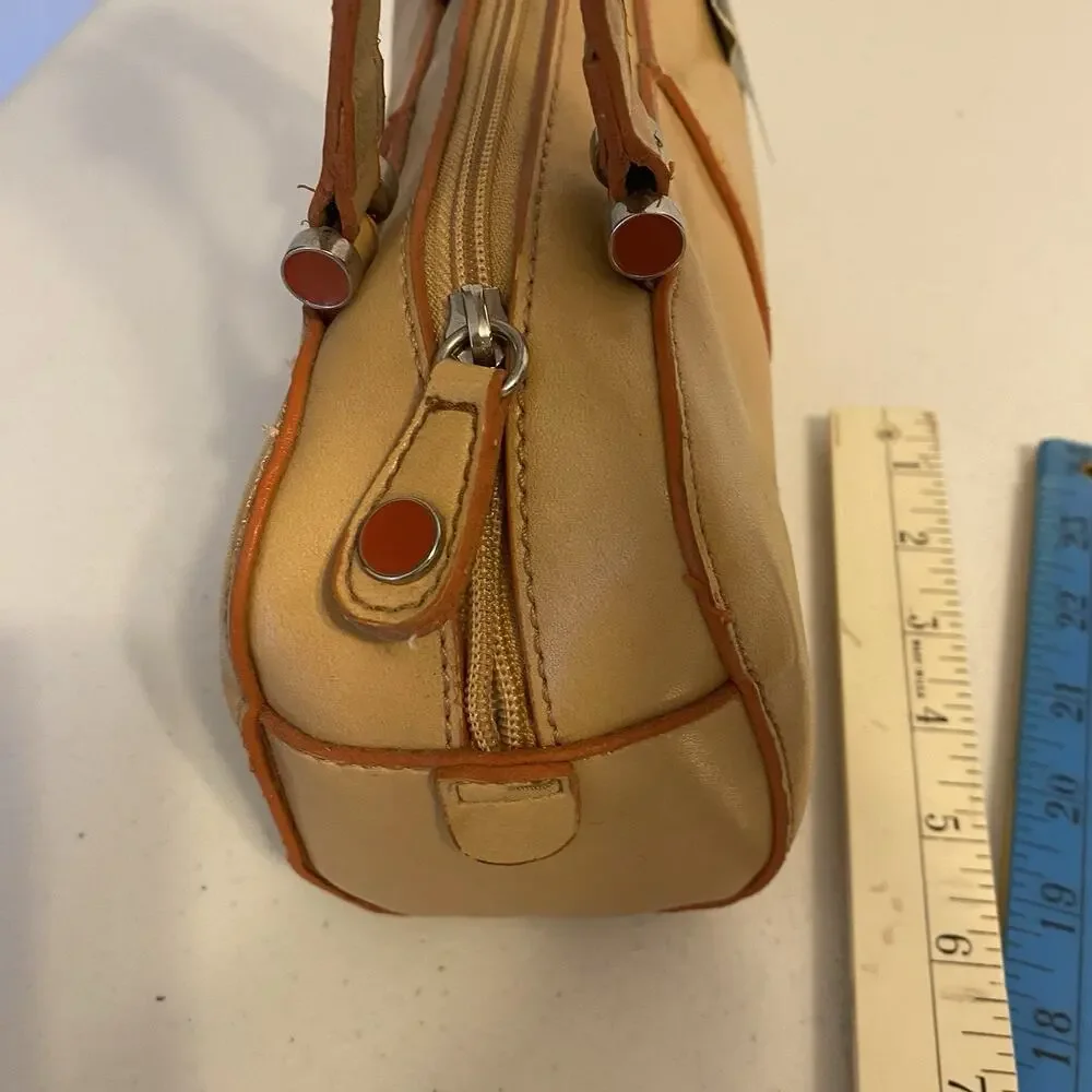 Rare Geoffrey Beene Stimulated Leather Barrel Handbag Bag Beige Shoulder Strap